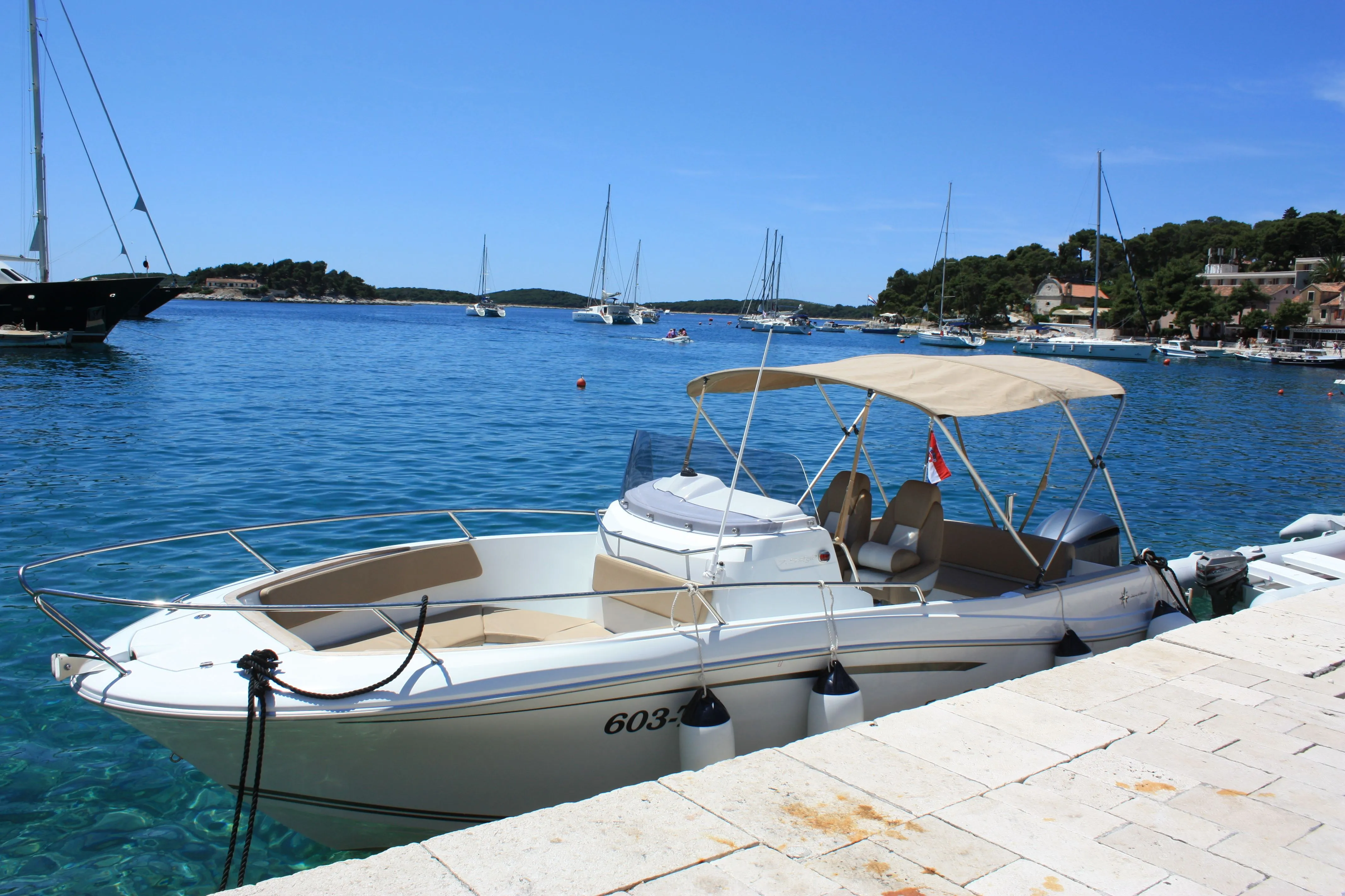 Charter a 7.15m Boat in Split