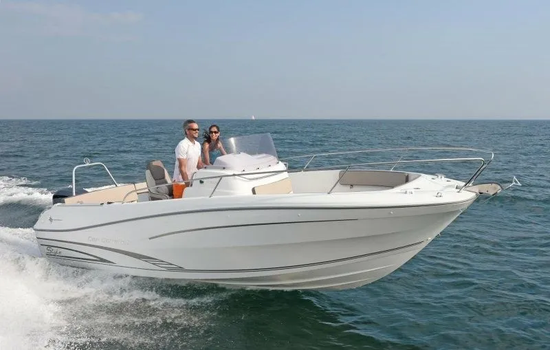 7.5m Beaulieu-sur-Mer Motor Boat Hire