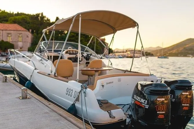Rent a 7.5m Motor Boat Jeanneau Cap Camarat 755 in Dubrovnik