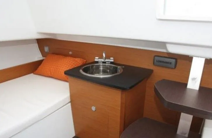 No Name Charter Boat