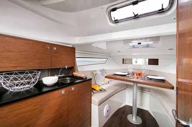 Charter a 7.96m Jeanneau Cap Camarat 9.0 Motor Yacht in La Trinite-sur-Mer