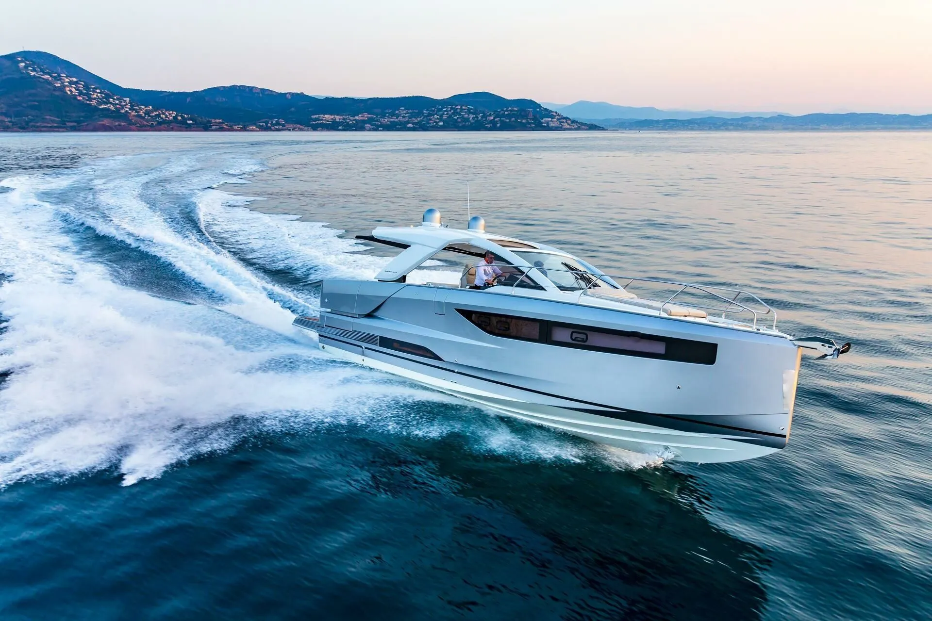 Explore Palma de Mallorca on a 13m Rental Motor Yacht