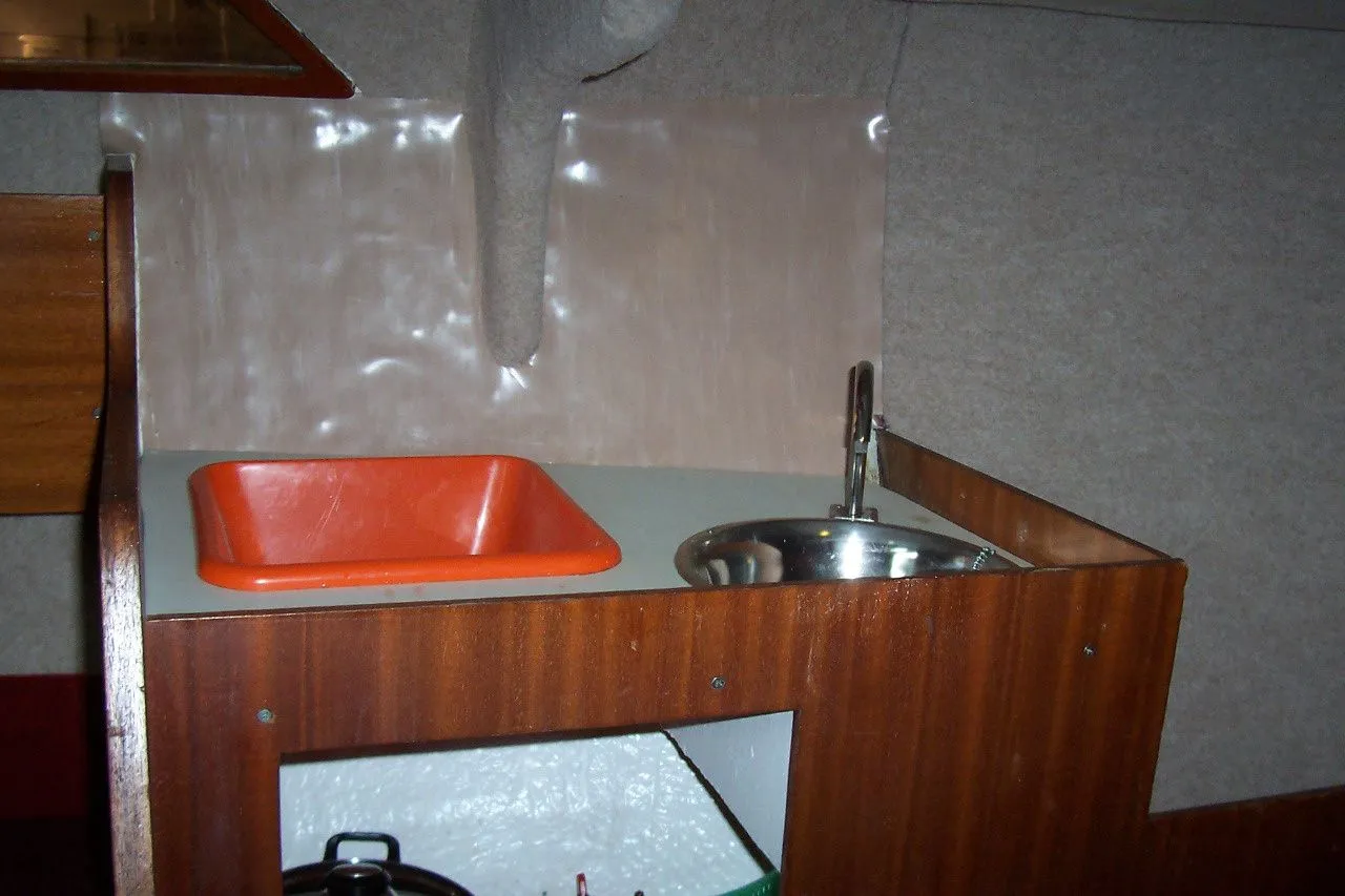 Flirt Charter Boat