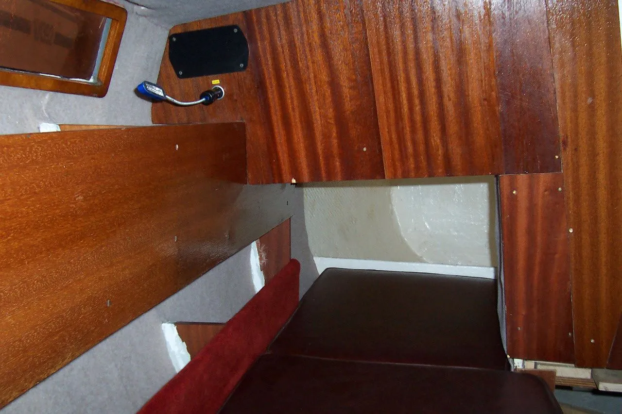 Rent a 6.2m 2 Cabin Sailing Yacht in Trhovky