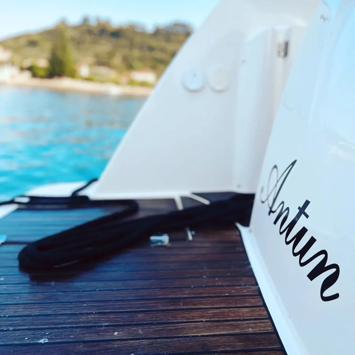 Чартер Antun - 3