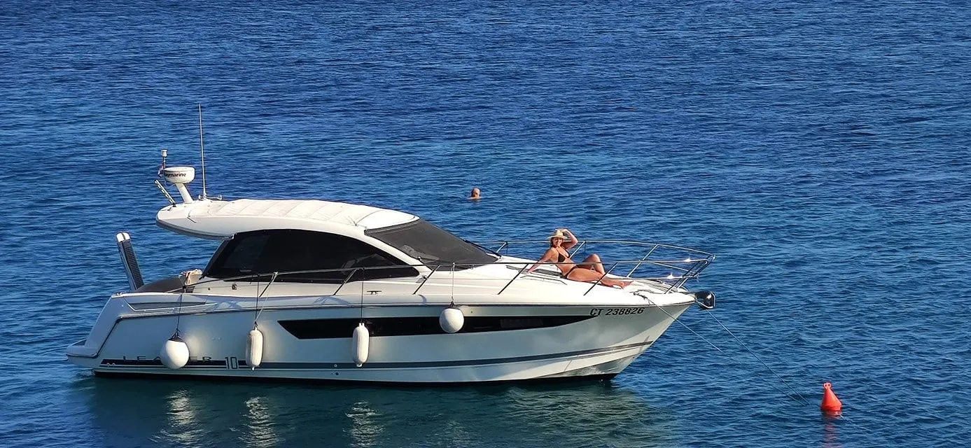 Чартер Antun - 4