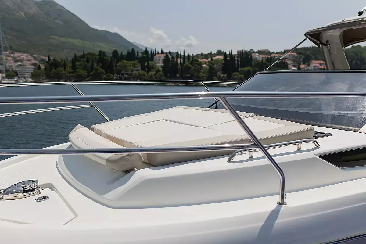 Чартер Leader 30 - 5