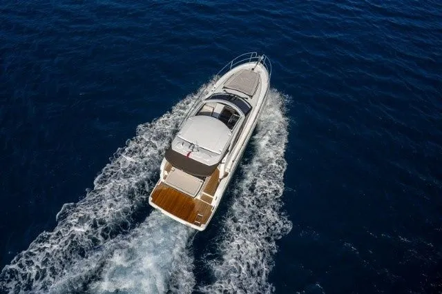 Chromia Charter Boat