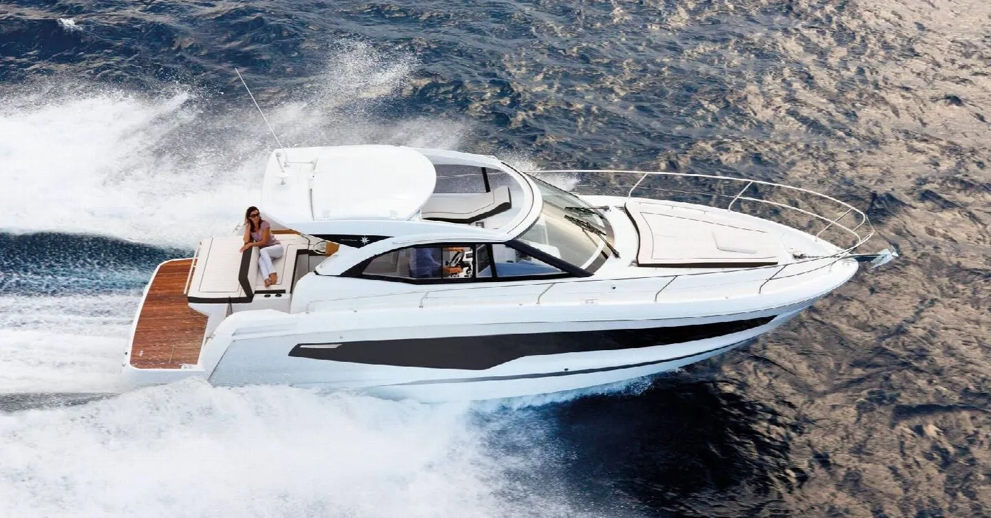 Explore Hyeres on a 11.62m Rental Motor Yacht Jeanneau Leader 36