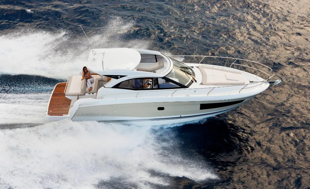 Tatou 3 Charter Boat
