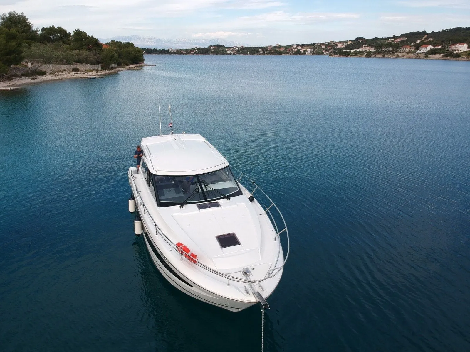 Leader Charter Boat