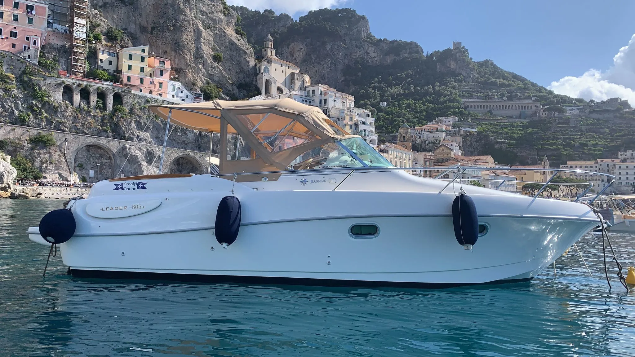 Explore Amalfi on a 7.8m Rental Motor Yacht Jeanneau Leader 805