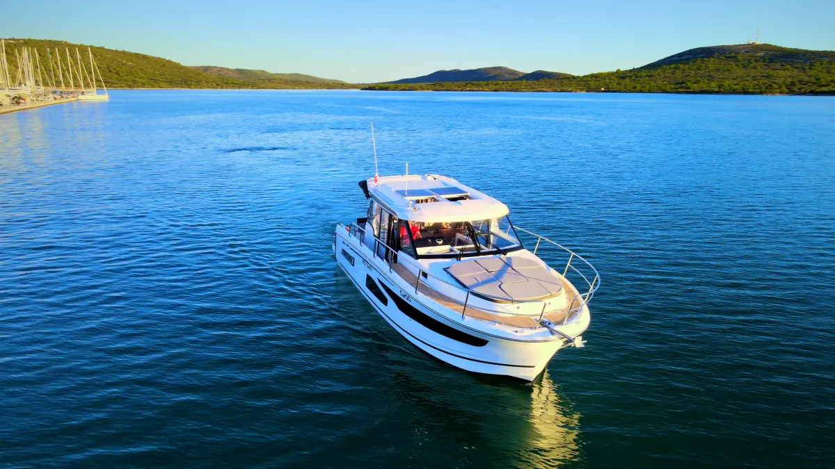 CarGO Charter Boat