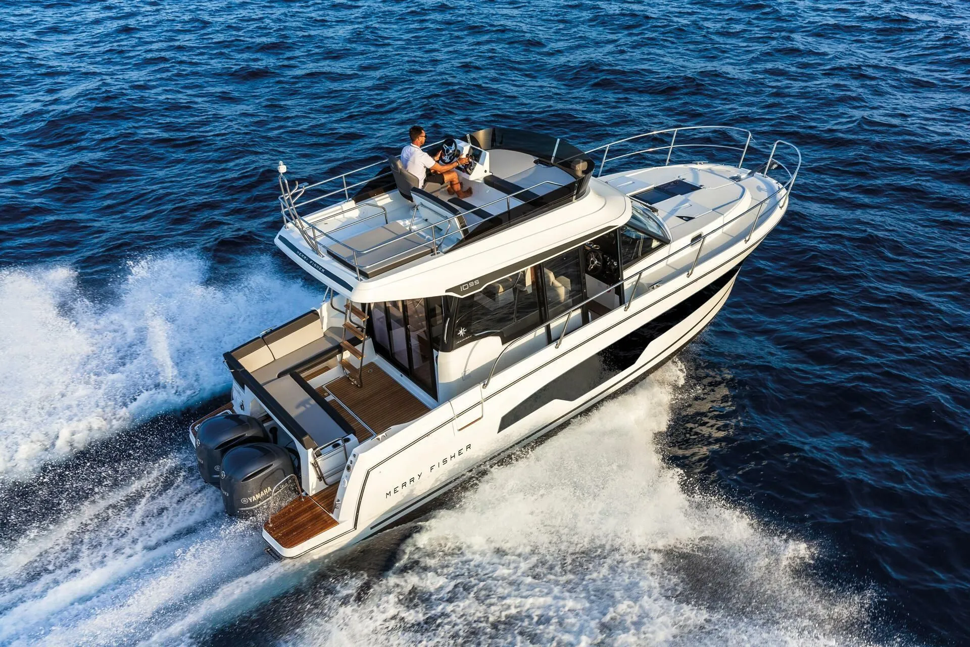 10.5m Jezera Motor Yacht Hire