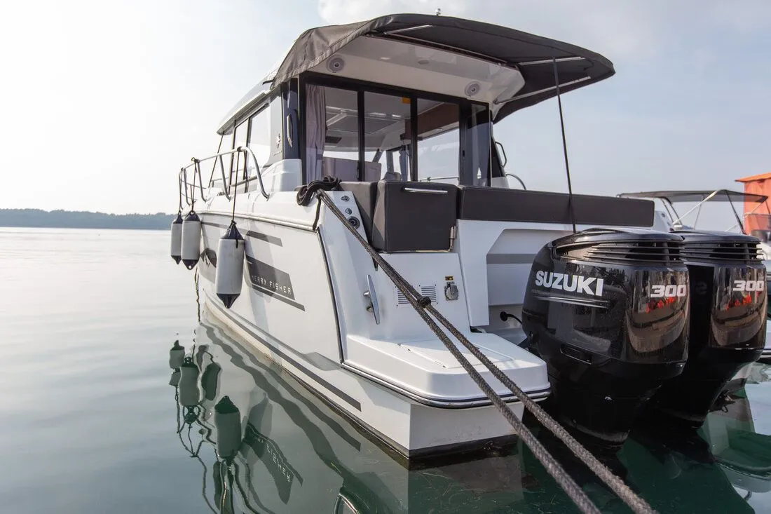 10.5m Medulin Jeanneau Merry Fisher 1095 Hire