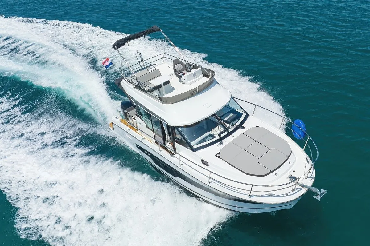 Raptor Kiralık Teknesi - 3