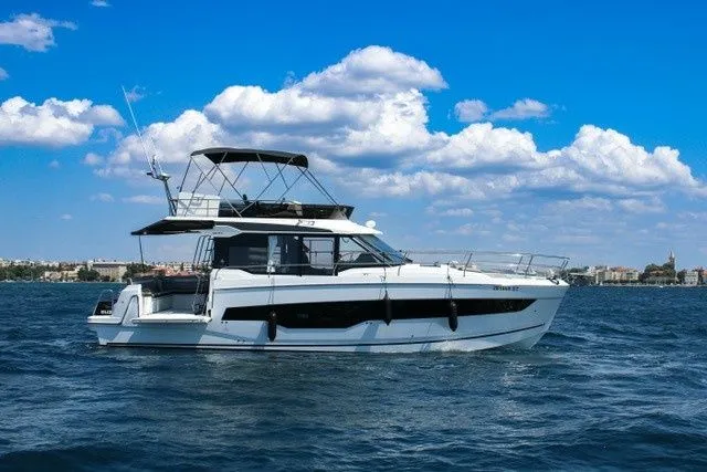 Nika Charterboot - 5