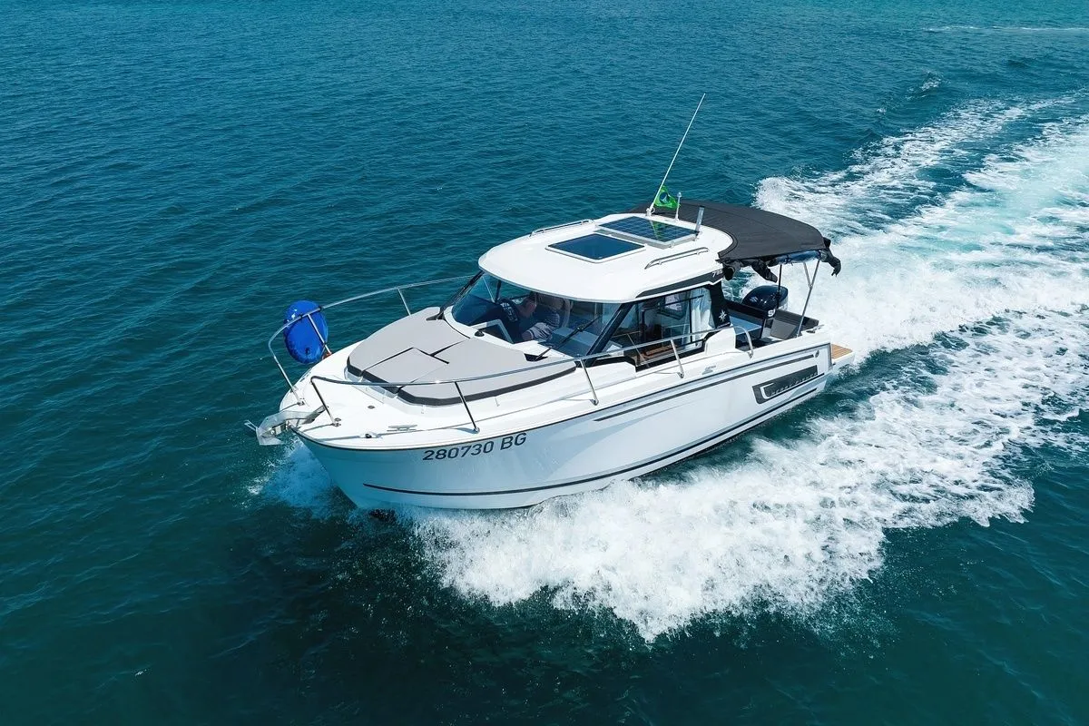 Frida Charter Boat