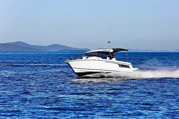 Jura Charter Boat - 5