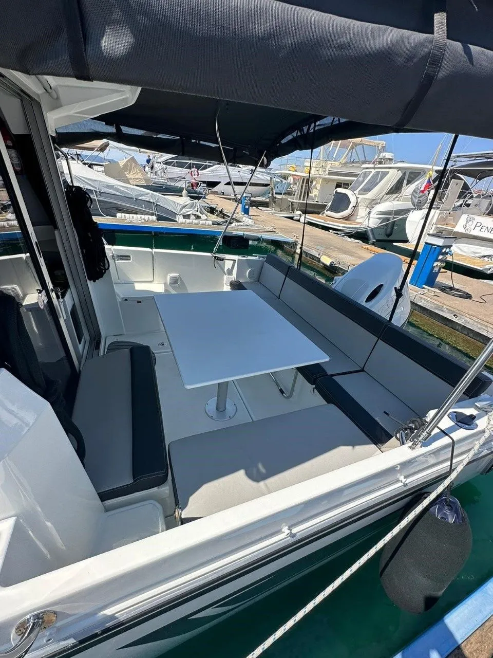 Zadar Kiralık Jeanneau Merry Fisher 795 7.95m Motoryat