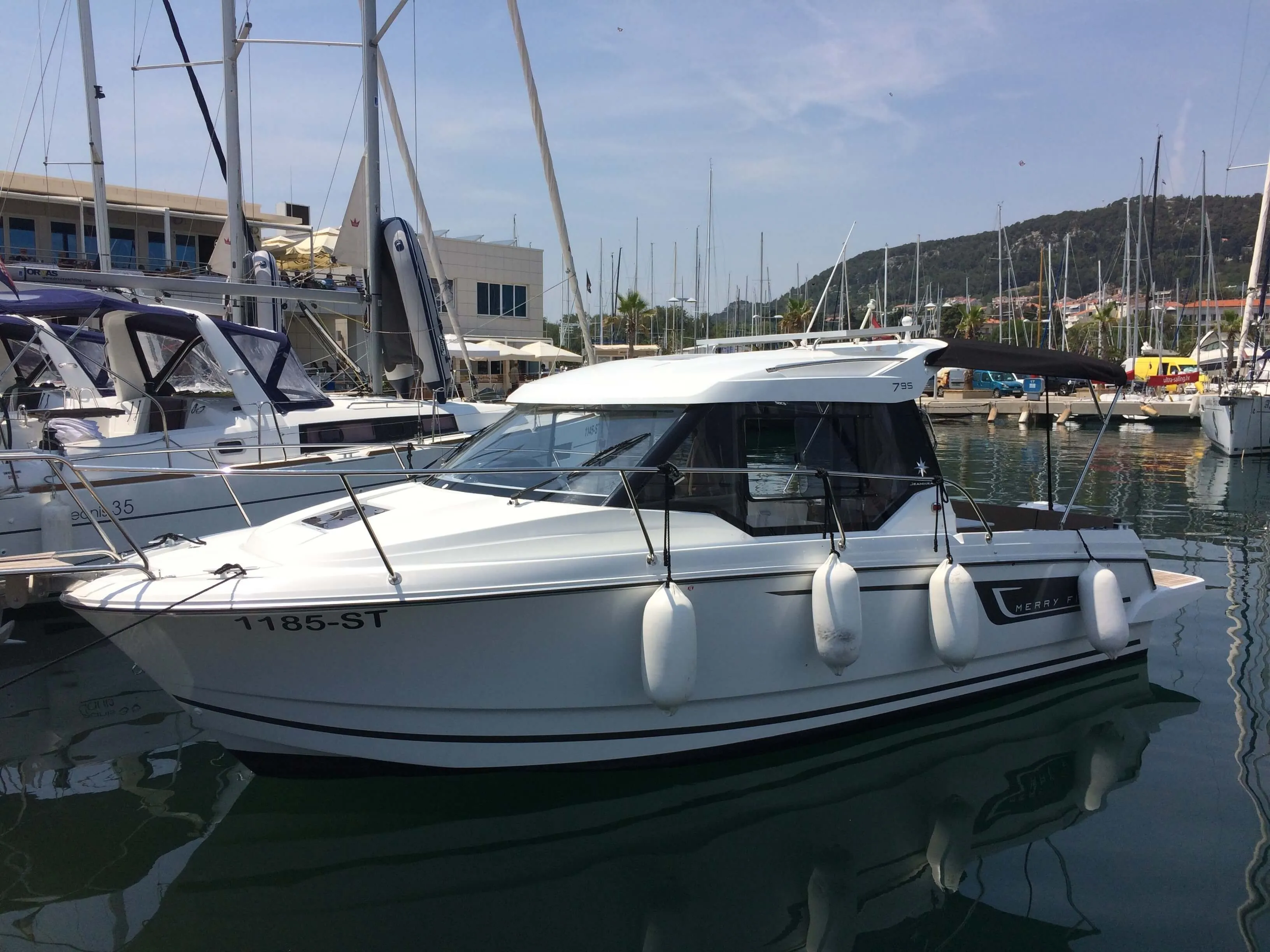 Roko Mietboot - 3