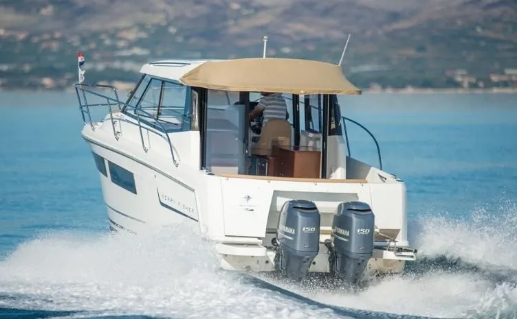 Jeanneau Merry Fisher 855 лодка на прокат - 4