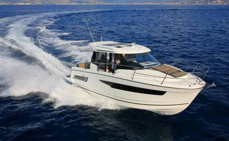 Charter a 8.99m Boat in Trogir
