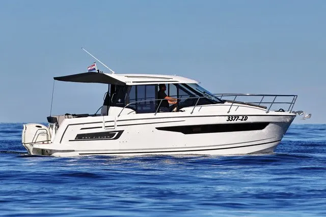Boat - 9.07m Zadar Jeanneau Merry Fisher 895 Motor Yacht Hire