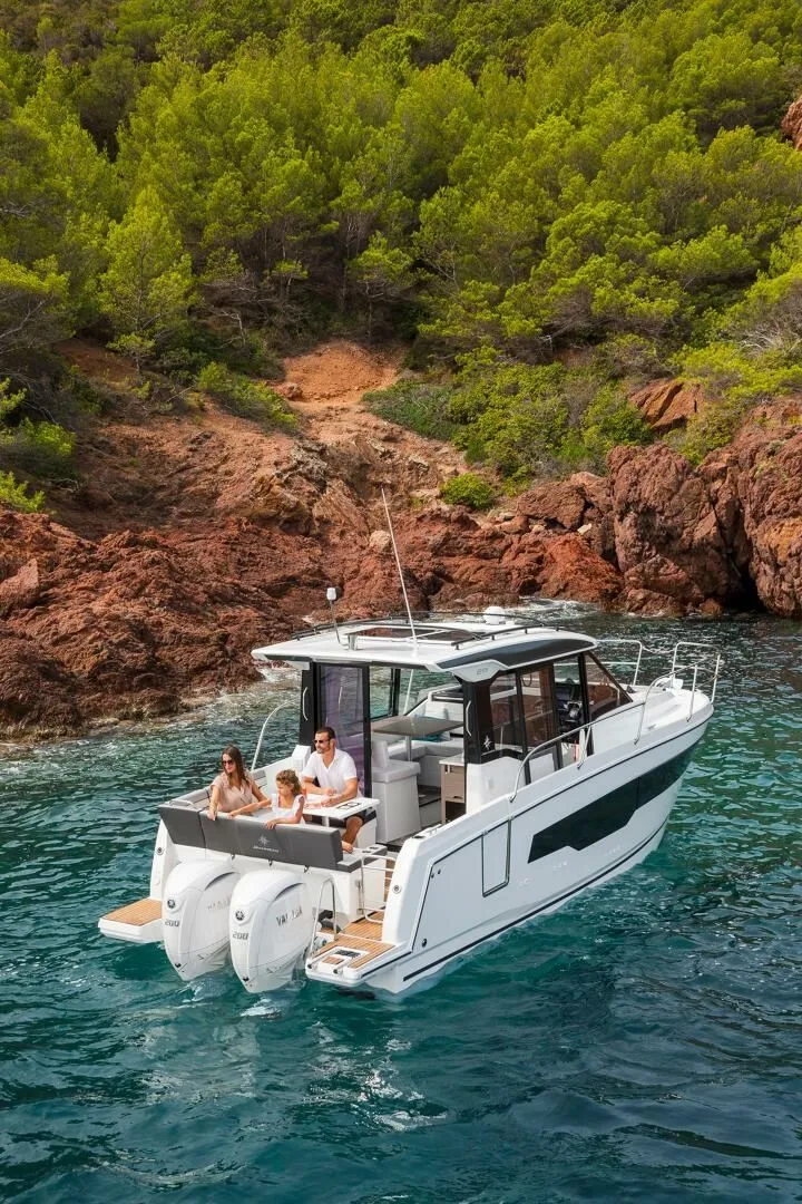 Miami Vice - Series II Charter Boat - 3