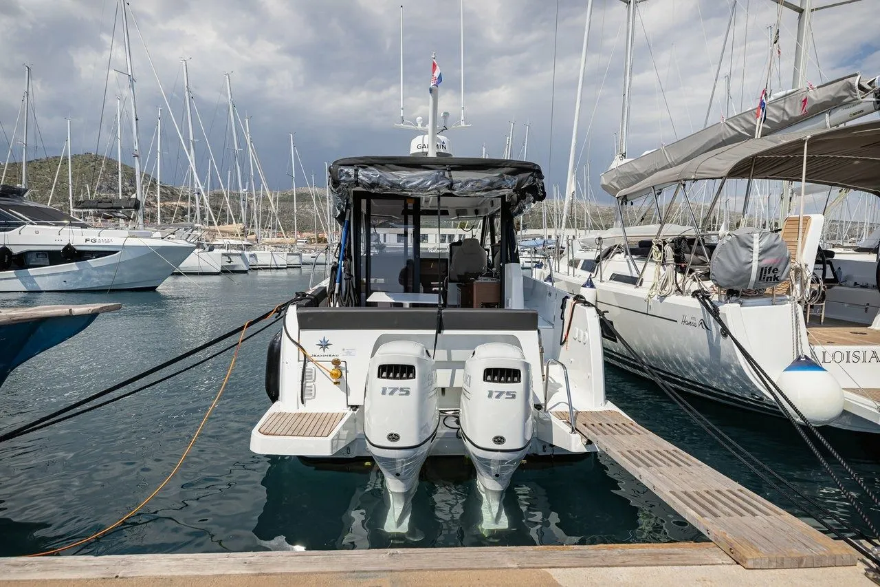 Shearwater Charterboot - 4