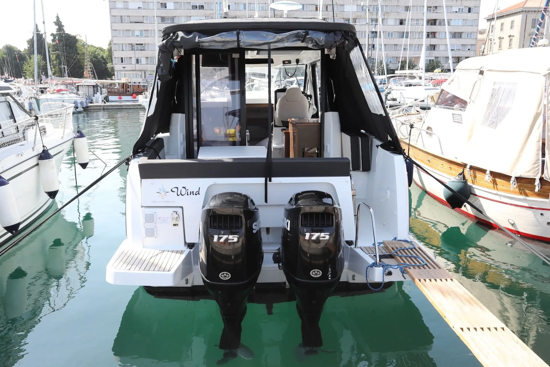 Wind Charter Boat