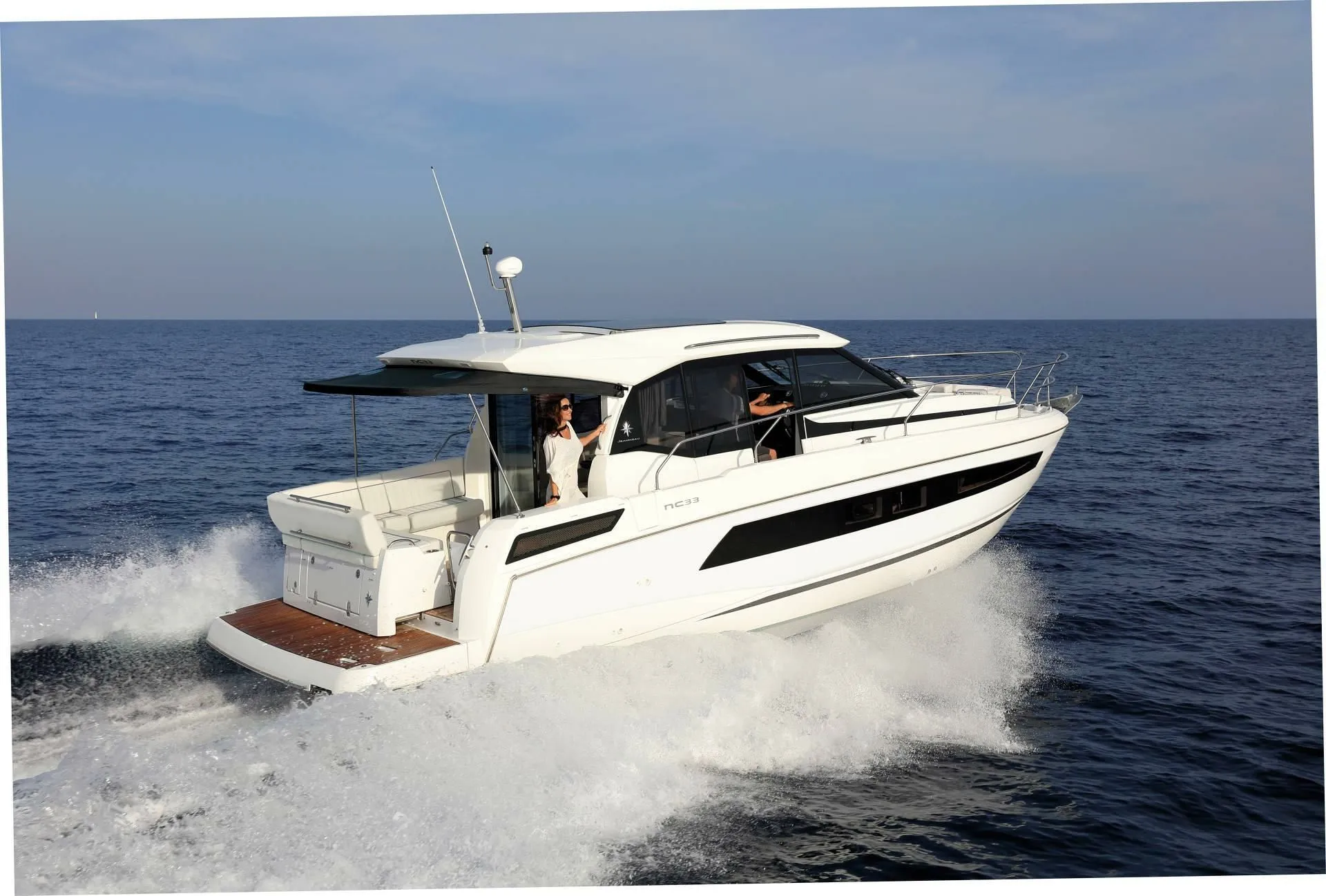 Moon Charter Boat - 5