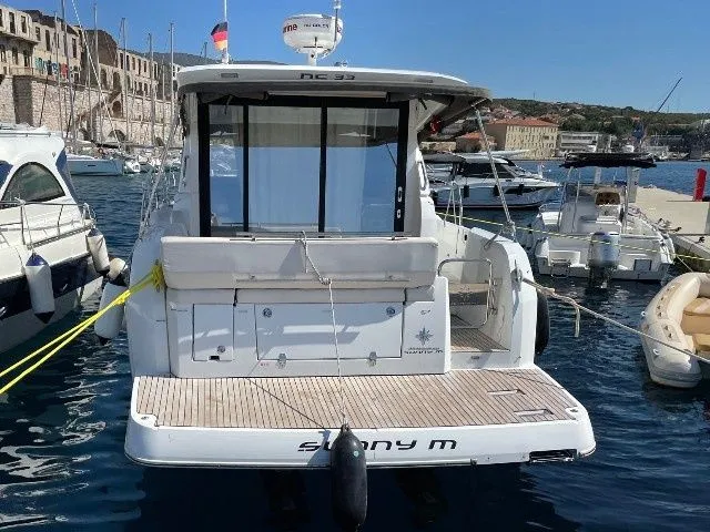 Punat Kiralık 2 Kabinli 10.53m Motoryat