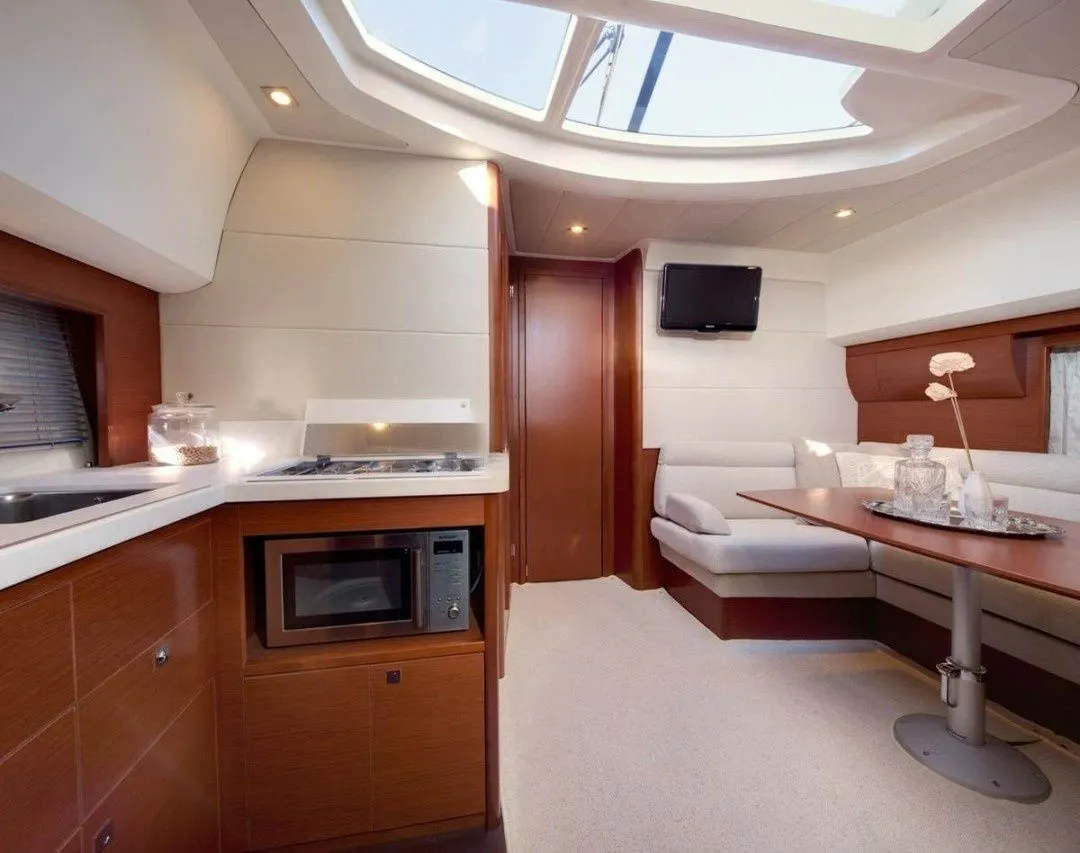 Pawo Charter Boat - 5