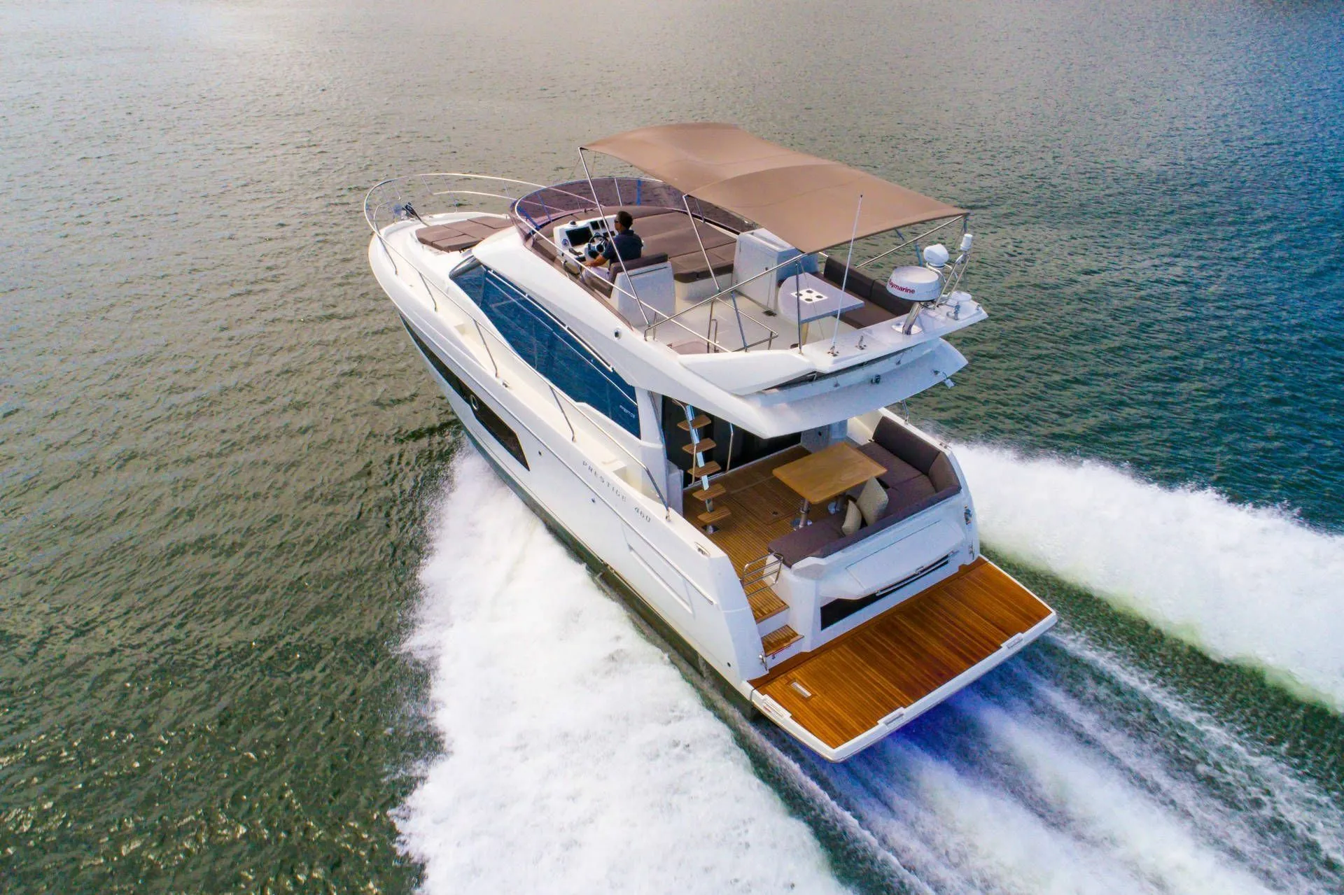 Pi Ble Charter Boat