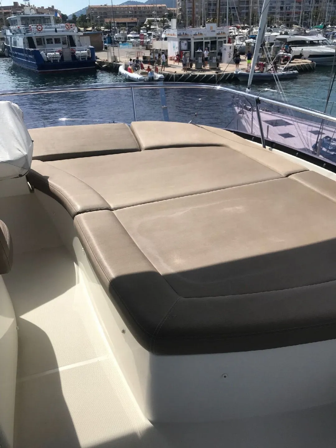 Fly Charter Boat