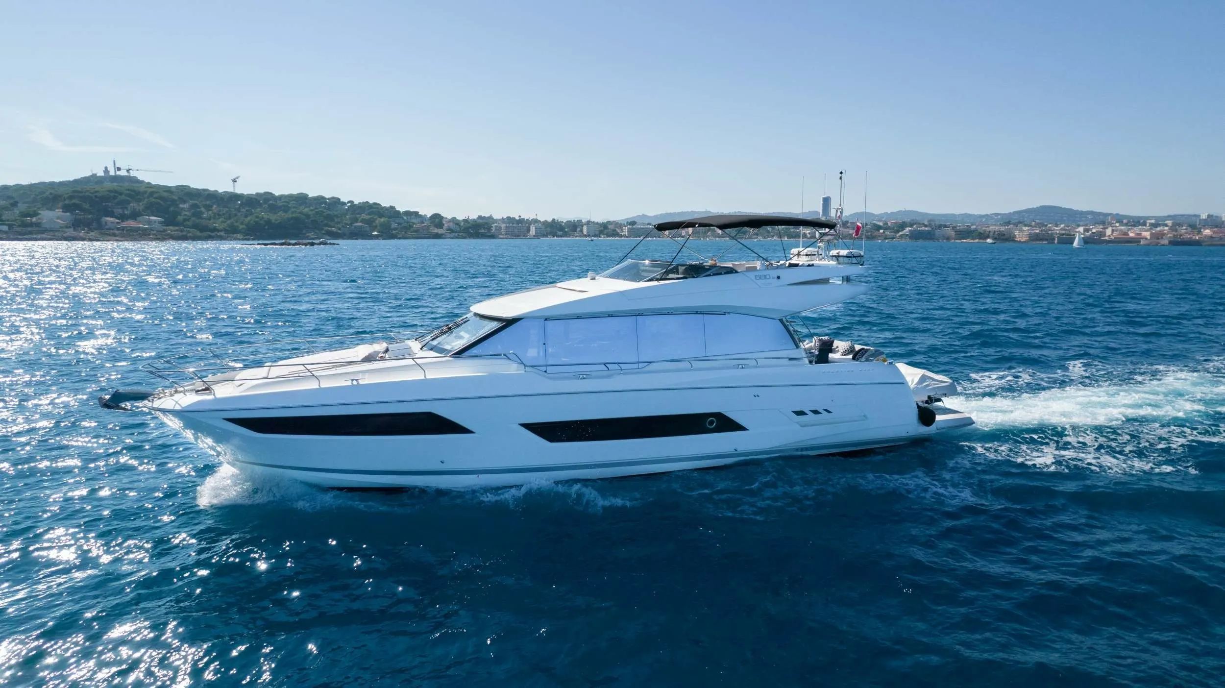 Rent a 21.4m Sailing Yacht in Palm Cay