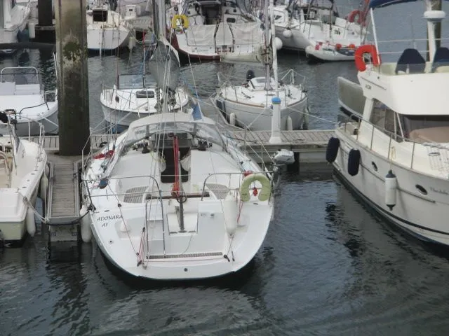 Adonara Charterboot - 3