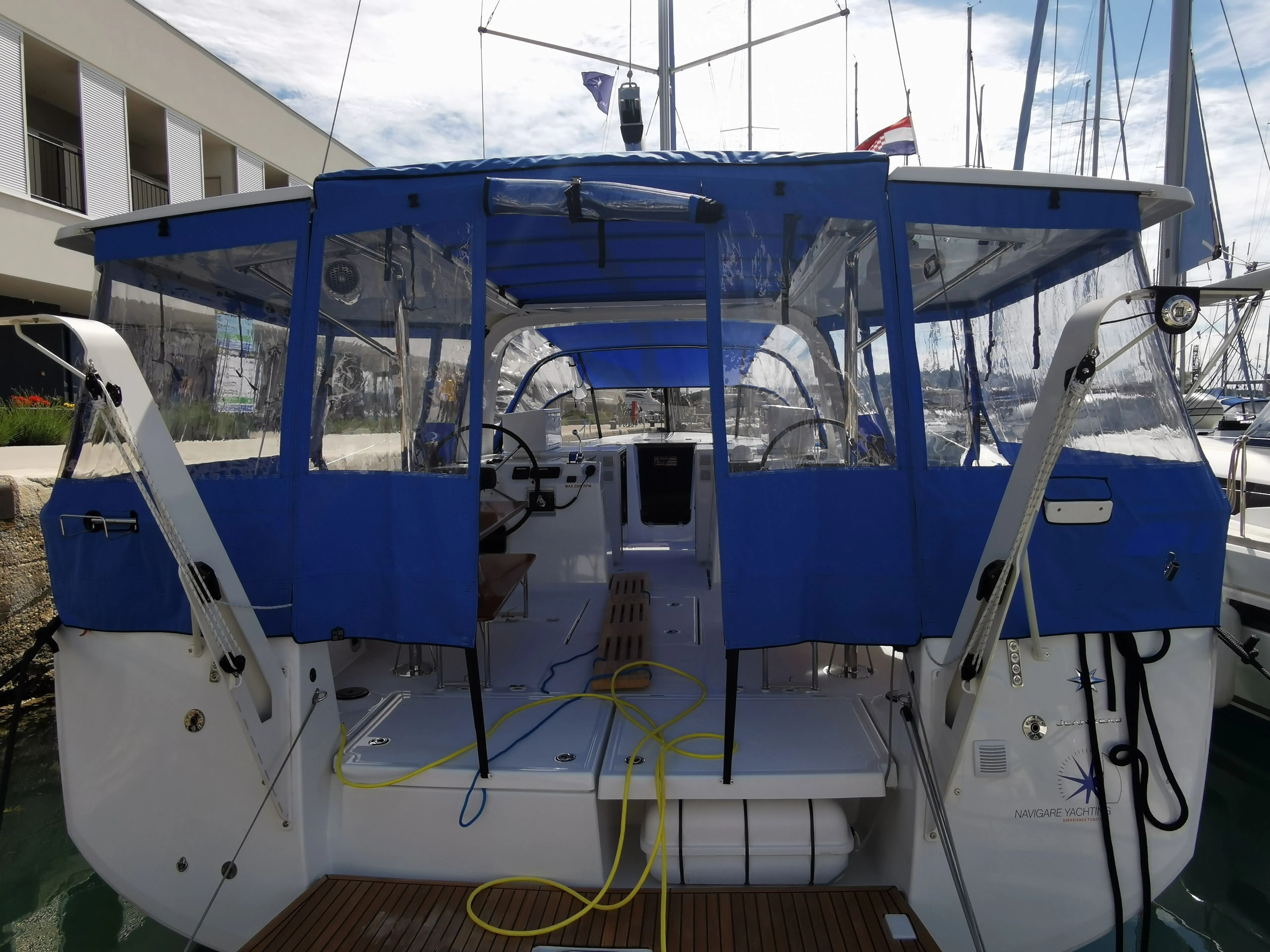 Asti Charterboot - 3