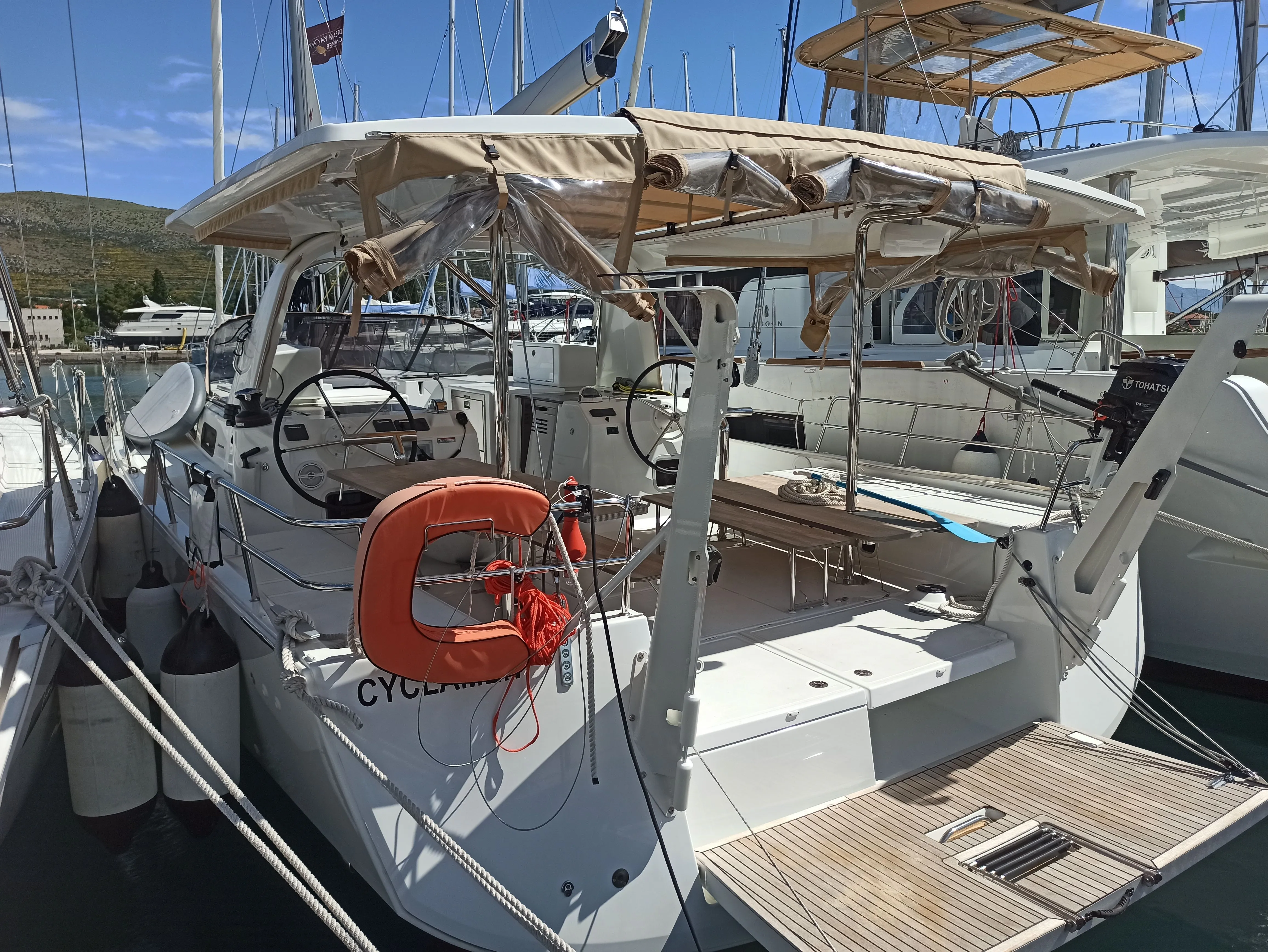 Cyclamen Kiralık Teknesi - 4