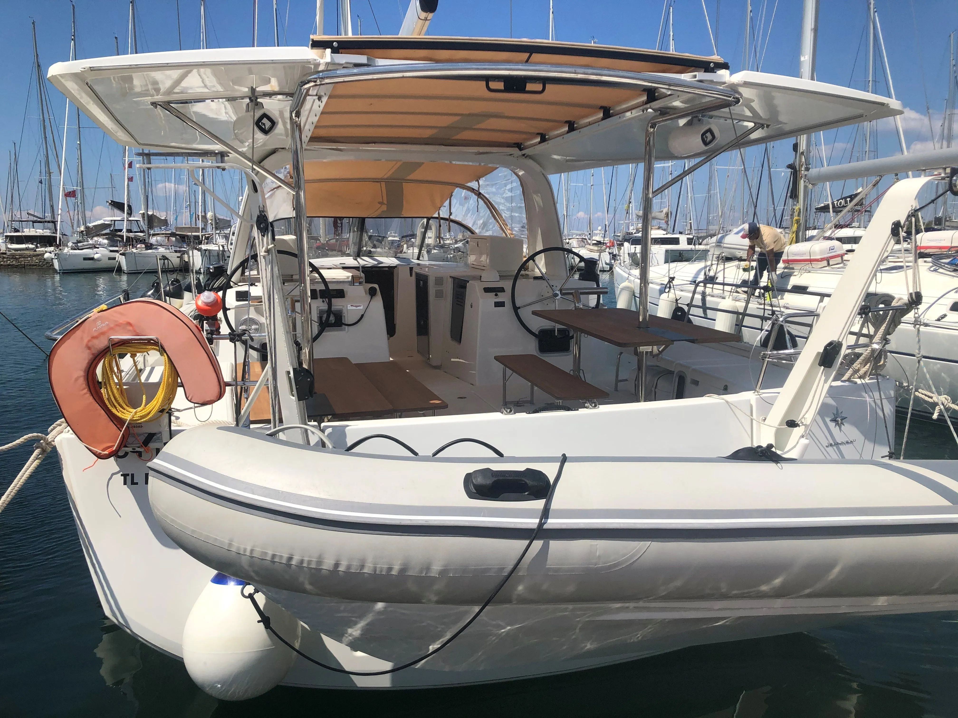Cytise Charter Boat - 1