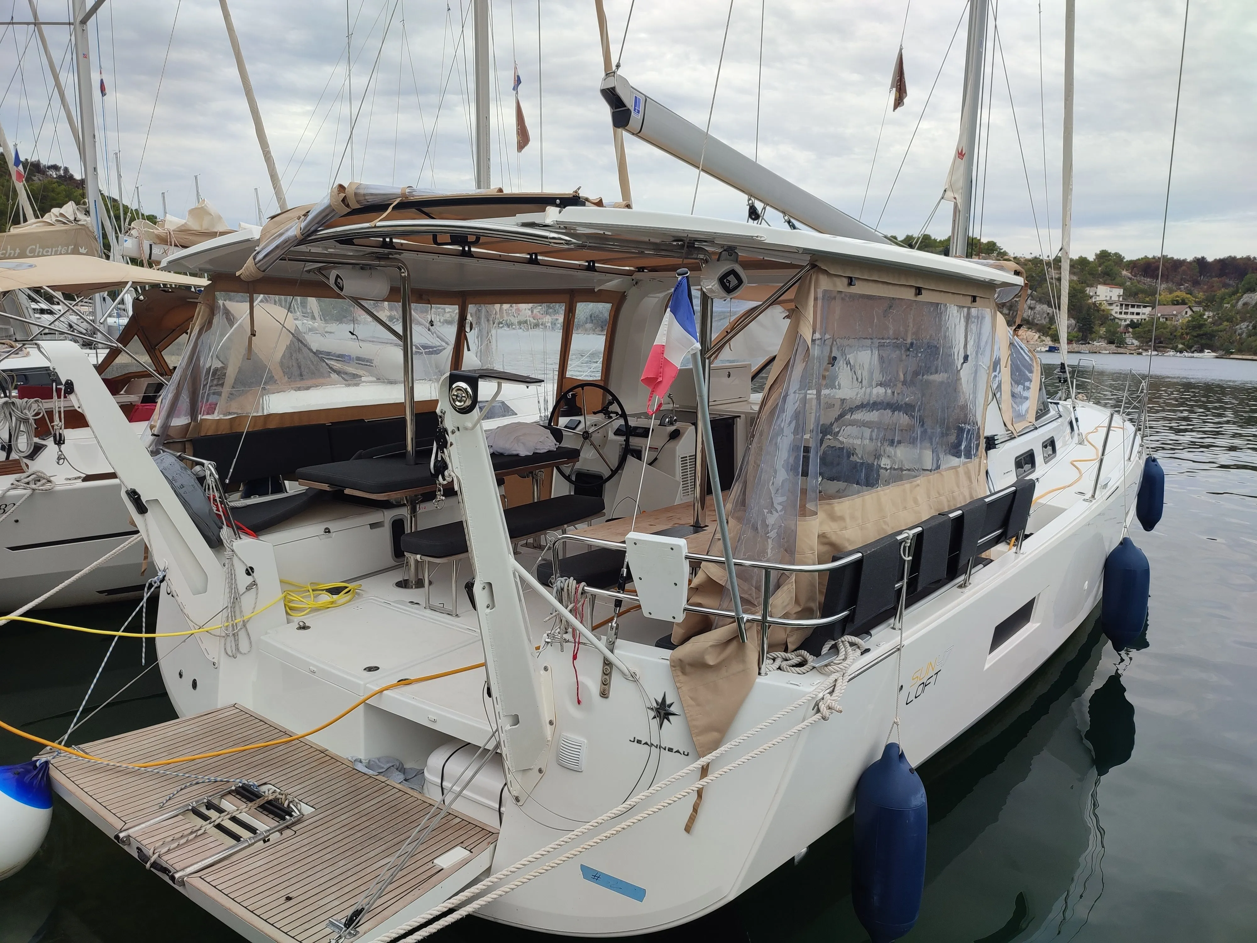 Gentiane Mietboot - 5