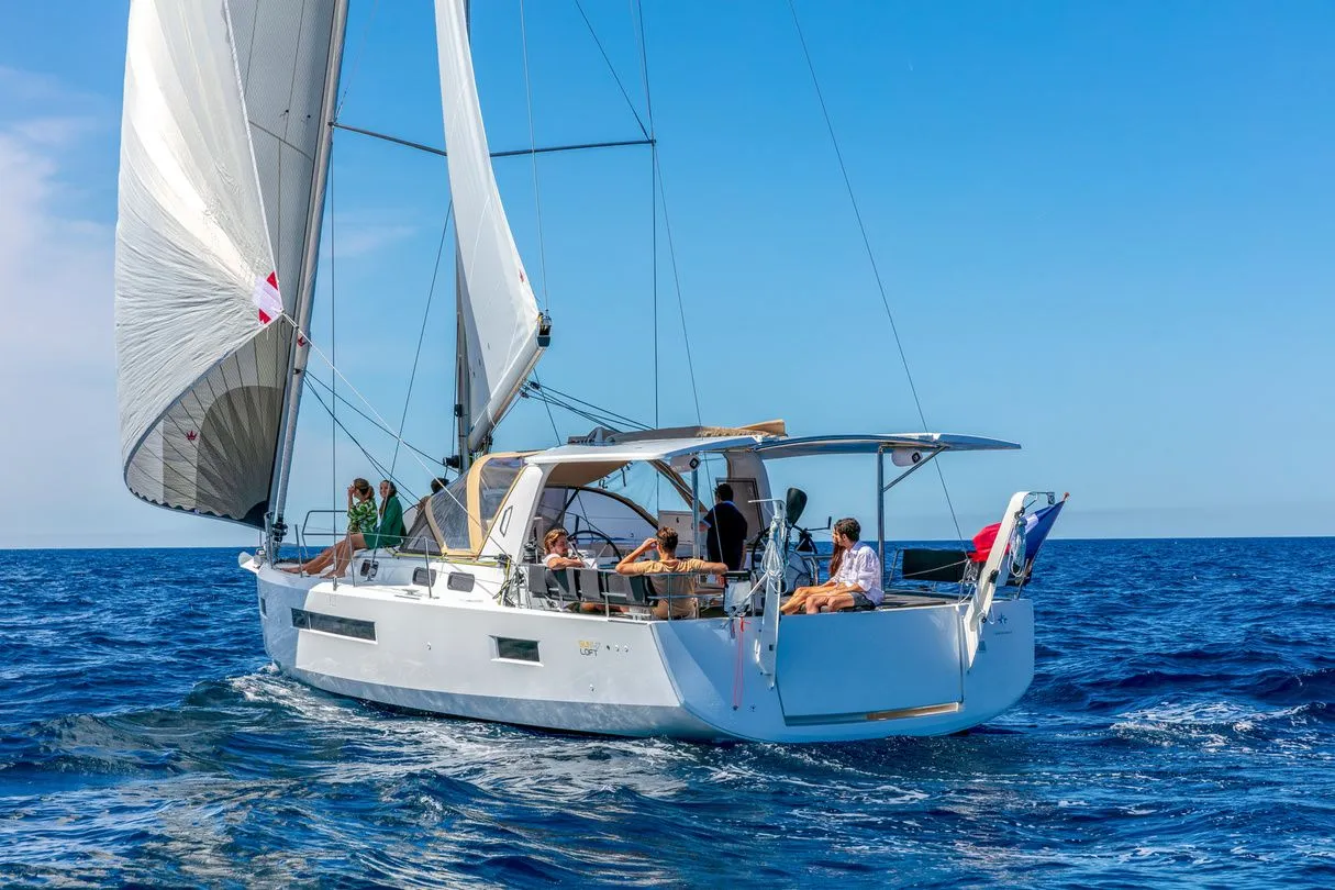 14m Le Marin Jeanneau Sun Loft 47 Sailing Yacht Hire
