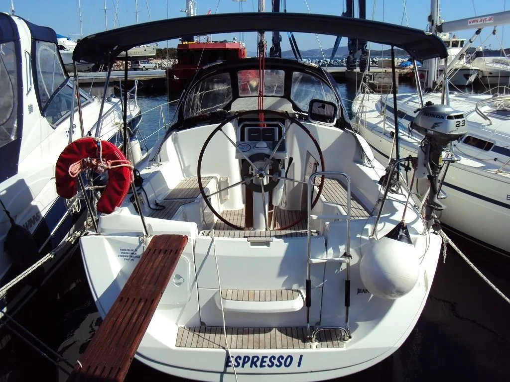 Espresso 2 Charter Boat