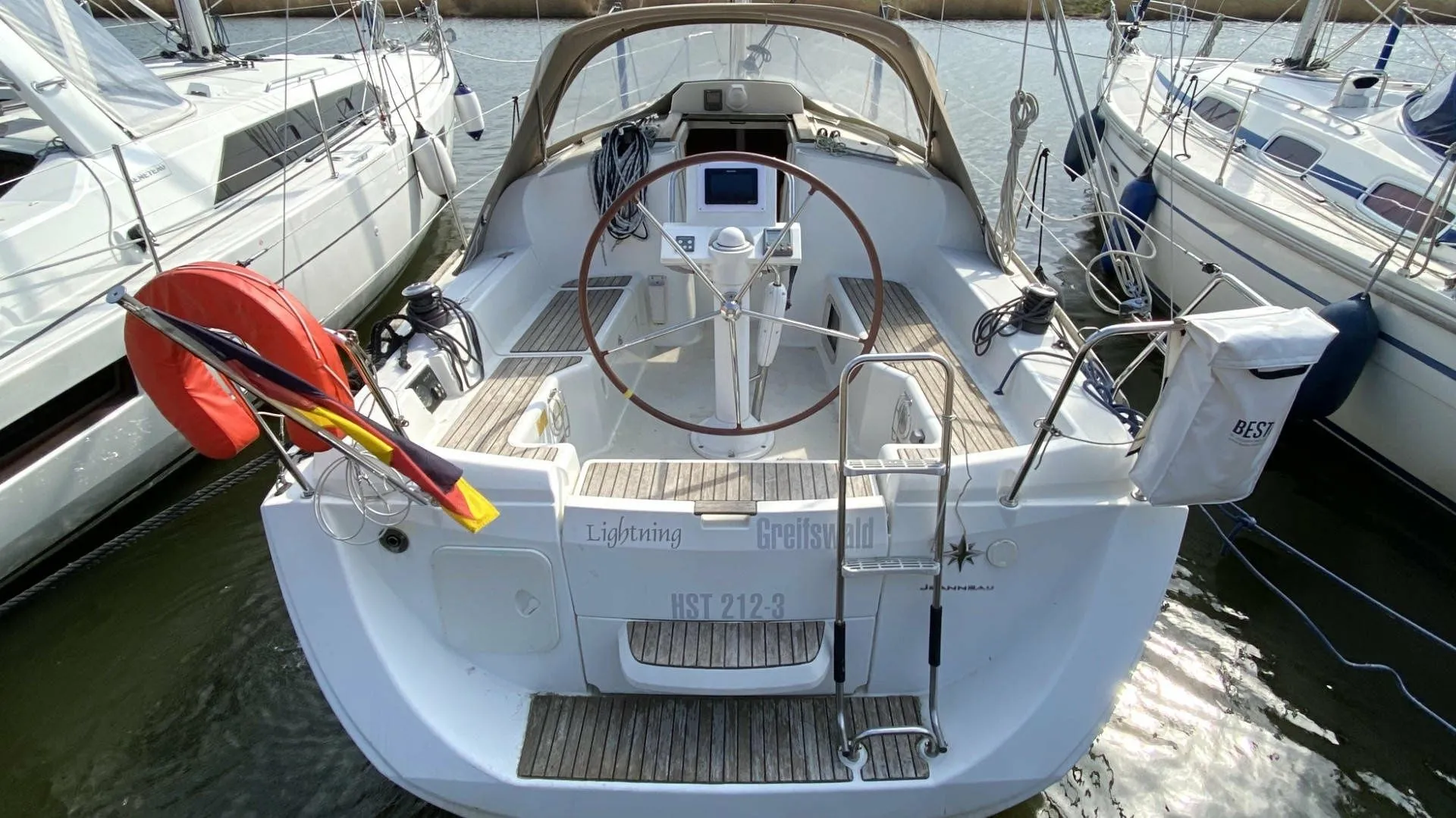 8.99m Barth Jeanneau Sun Odyssey 30i Hire