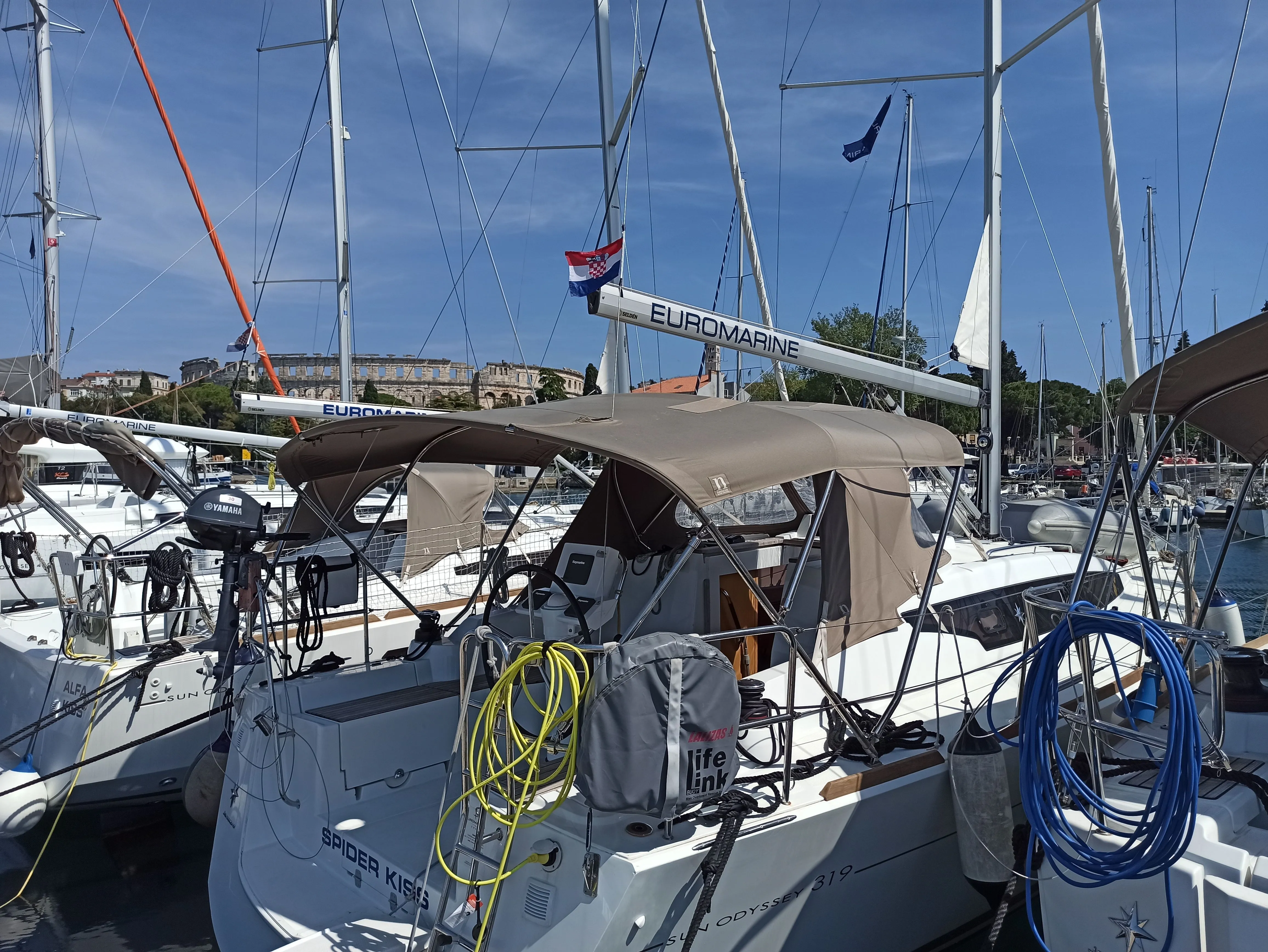 Spider Kiss Charterboot - 5