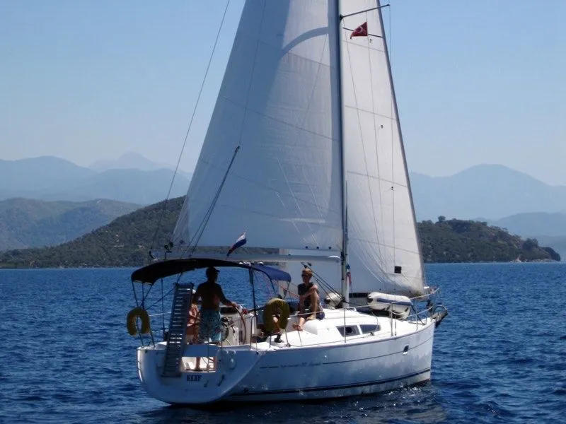 Чартер Elif - 3