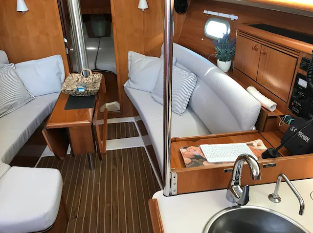 Jason Charterboot - 5