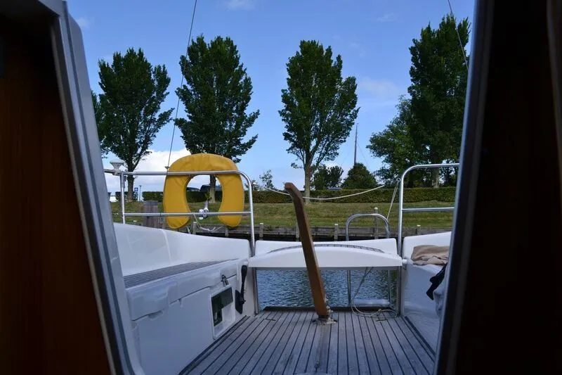Mahalo Charter Boat