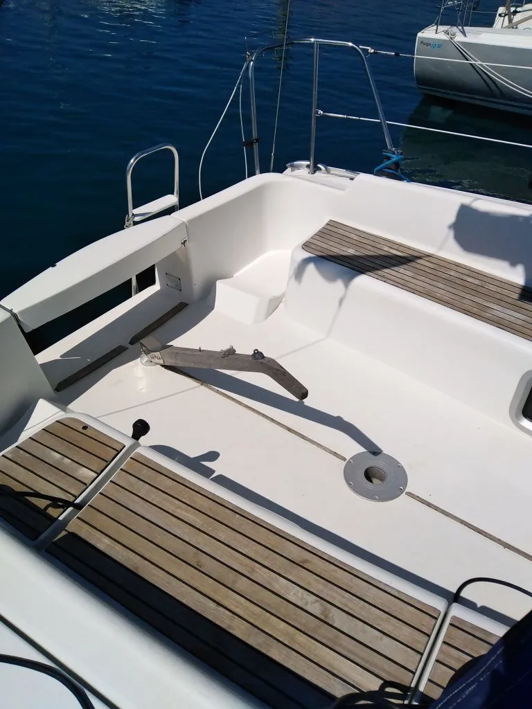 Moina Charter Boat - 5